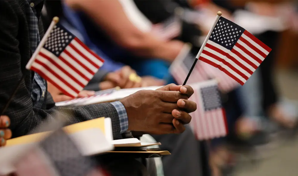 La ciudadanía estadounidense es un estatus legal que otorga a un individuo los derechos y responsabilidades de un ciudadano de los Estados Unidos. Foto: The New York Times