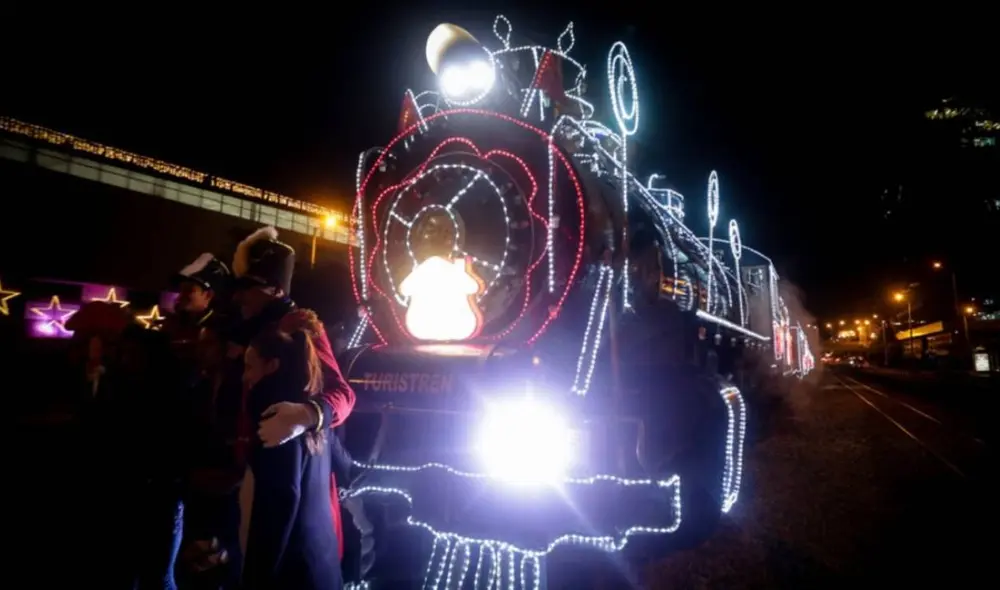 El recorrido en el tren de la navidad ya se está volviendo una tradición anual. Foto: La FM