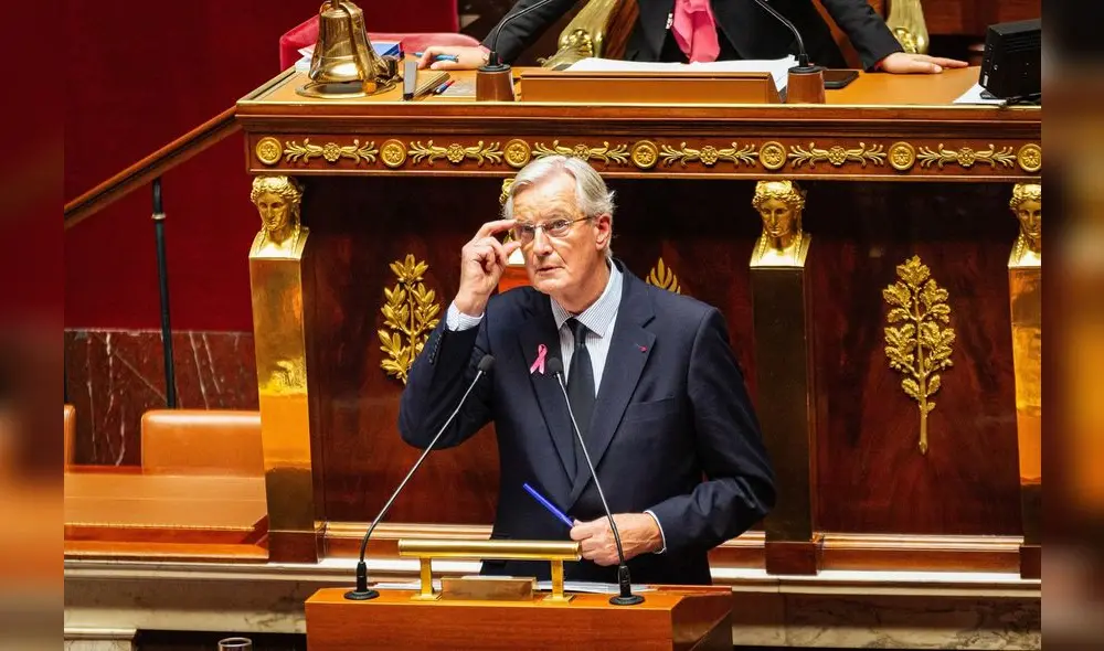 Histórica moción de censura amenaza al gobierno francés ante crisis económica. Foto:  Diario Público