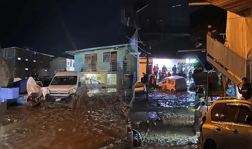 La Libertad. Intensas precipitaciones provocaron huaico en Pataz. Foto: composición LR/Agenda.pe La Libertad. Intensas precipitaciones provocaron huaico en Pataz. Foto: composición LR/Agenda.pe