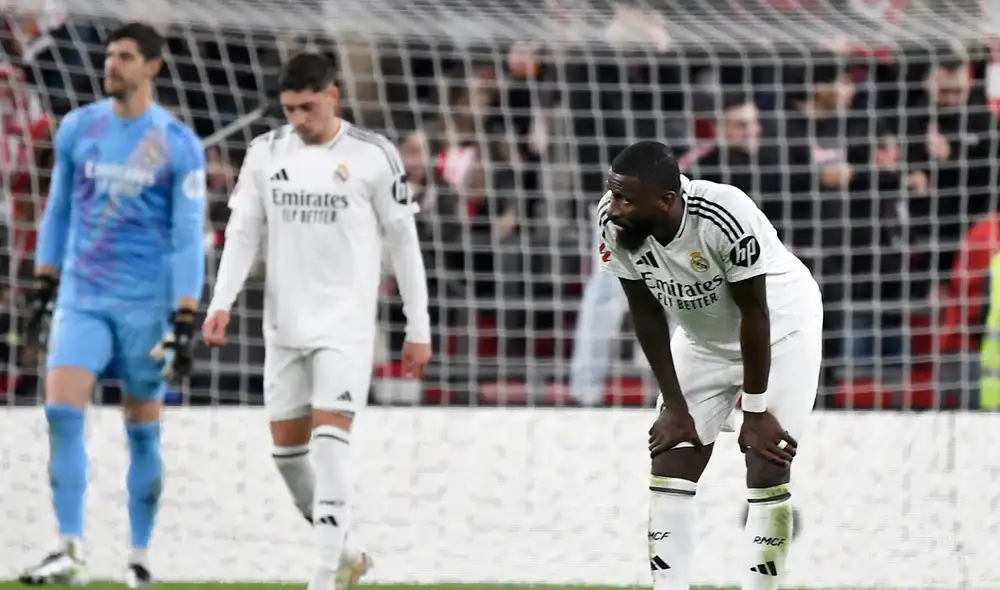 Real Madrid perdió la chance de acercarse al líder FC Barcelona tras su derrota en San Mamés. Foto: AFP Real Madrid perdió la chance de acercarse al líder FC Barcelona tras su derrota en San Mamés. Foto: AFP