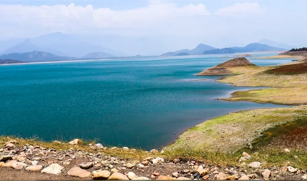La insuficiente cantidad de agua en el reservorio Tinajones ha impedido que el último 1 de diciembre se comience con la campaña de arroz. Foto: Andina