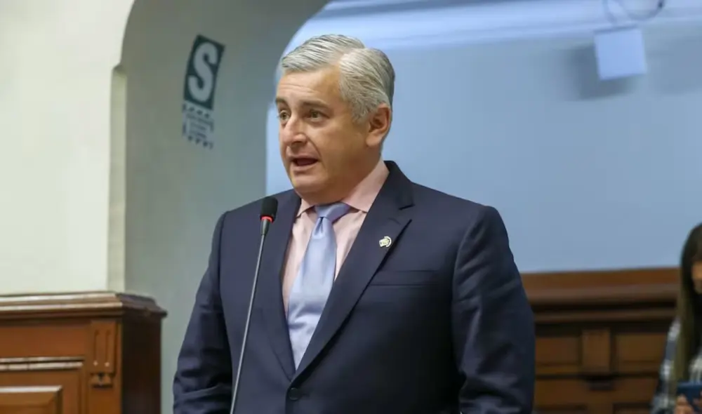 Congresista Juan Carlos Lizarzaburu se mostró indiferente a la investigación contra Boluarte. Foto: Congreso Congresista Juan Carlos Lizarzaburu se mostró indiferente a la investigación contra Boluarte. Foto: Congreso