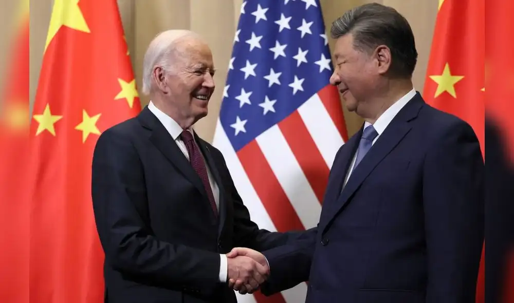 Joe Biden se reúne con el presidente de China, Xi Jinping, en el marco de la Cumbre de la APEC. Foto: AFP Joe Biden se reúne con el presidente de China, Xi Jinping, en el marco de la Cumbre de la APEC. Foto: AFP