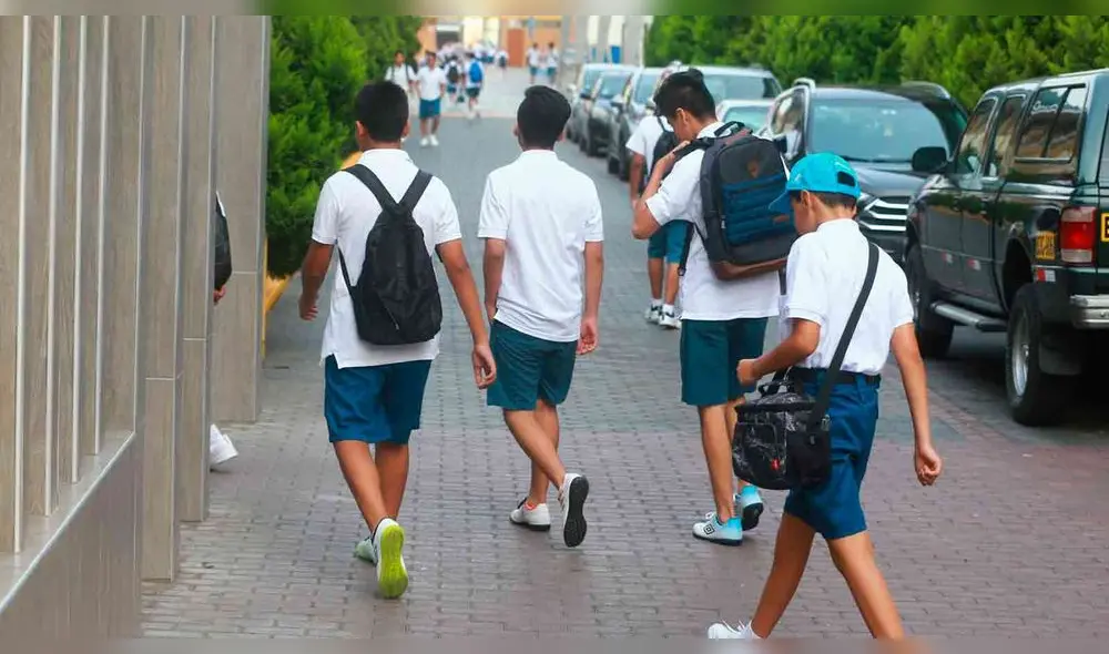 El Minedu revela si habrán clases en los colegios de Perú durante el feriado 9 de diciembre. Foto: composición LR/Andina El Minedu revela si habrán clases en los colegios de Perú durante el feriado 9 de diciembre. Foto: composición LR/Andina