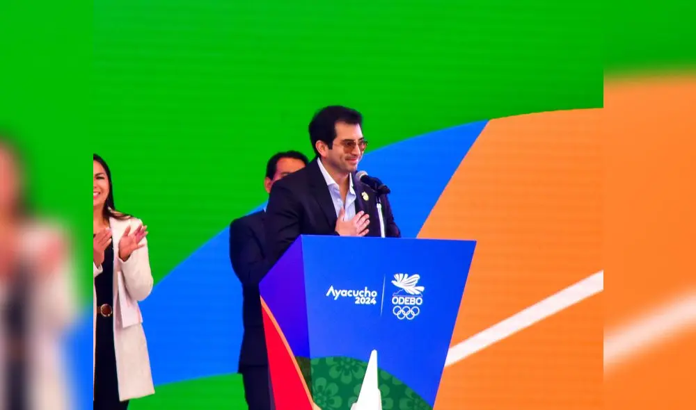 Renzo Manyari durante el discurso de clausura de los Juegos Bolivarianos del Bicentenario Ayacucho 2024 Renzo Manyari durante el discurso de clausura de los Juegos Bolivarianos del Bicentenario Ayacucho 2024