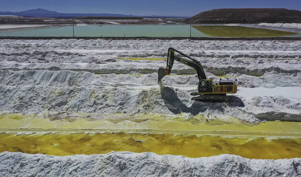 China impone un embargo a la exportación de galio, germanio, antimonio y materiales superduros hacia EE. UU., restringiendo incluso el transbordo de estos minerales estratégicos hacia compañías estadounidenses. Foto: Diálogo-Américas