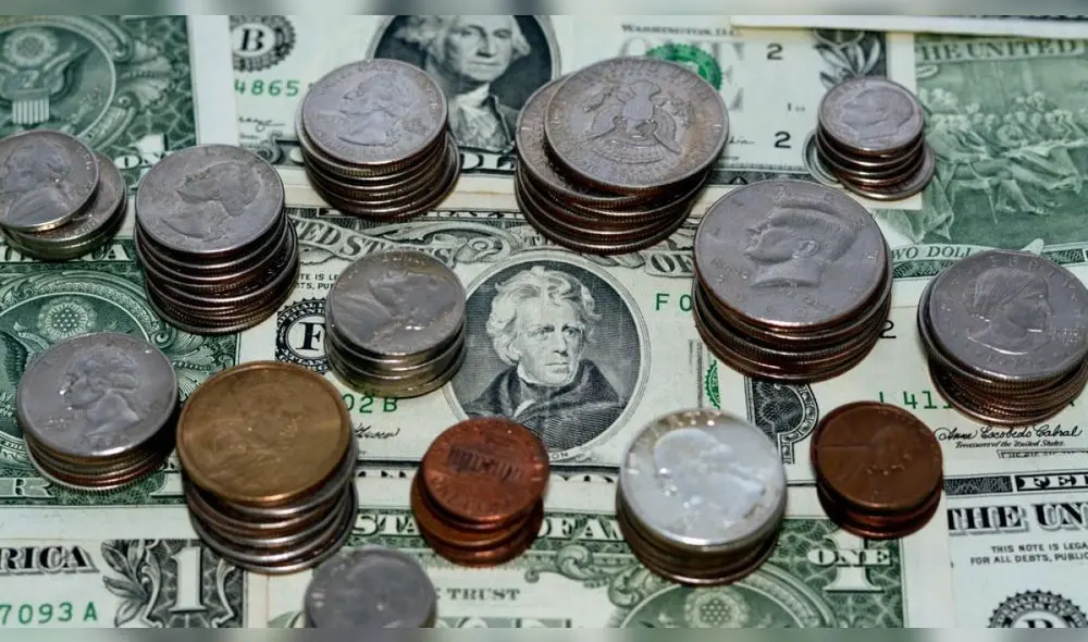 Existen distintas monedas en USA que adquieren un valor millonario con el paso de los años. Foto: Composición LR/Telemundo Sacramento