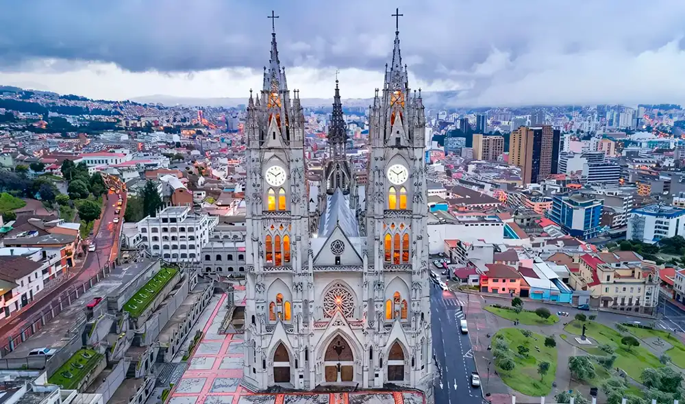 Además de destacarse en el sector inmobiliario, esta ciudad alberga el centro histórico más grande de América. Foto: Turismo en Colombia. Además de destacarse en el sector inmobiliario, esta ciudad alberga el centro histórico más grande de América. Foto: Turismo en Colombia.