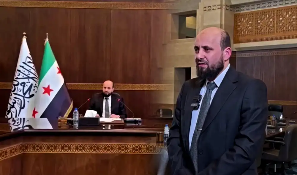 Mohamad al Bashir, nuevo primer ministro, llama a los sirios en el exilio a regresar y participar en la reconstrucción, a pesar de los desafíos que enfrenta la región. Foto: composición LR/Al Arabiya TV.