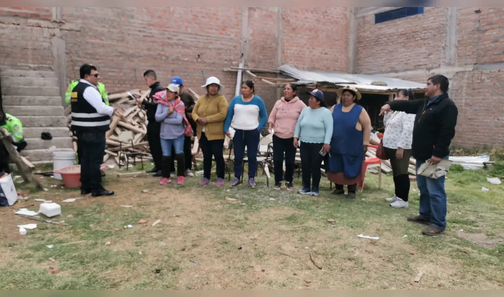Tras el atraco, los sujetos habrían fugado a bordo de una motocicleta con dirección desconocida. Foto: LR.