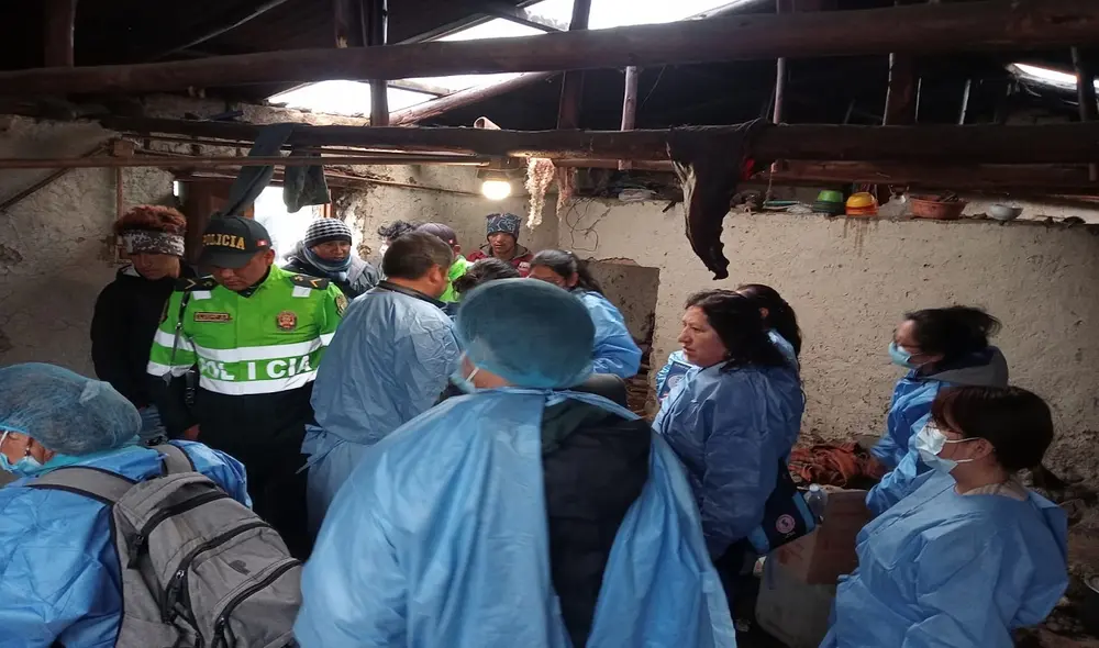 Policía investiga ontoxicación masiva de una familia. Foto:  Luis Álvarez / URPI-LR