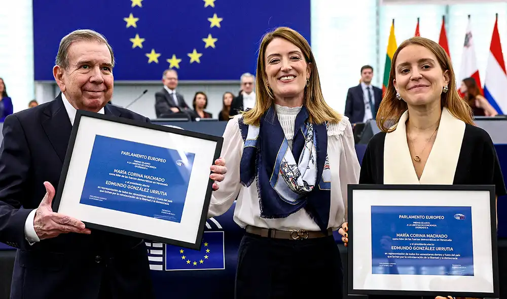 González Urrutia y María Corina Machado recibieron el Premio Sajarov por su lucha democrática contra Nicolás Maduro. Foto: AFP González Urrutia y María Corina Machado recibieron el Premio Sajarov por su lucha democrática contra Nicolás Maduro. Foto: AFP