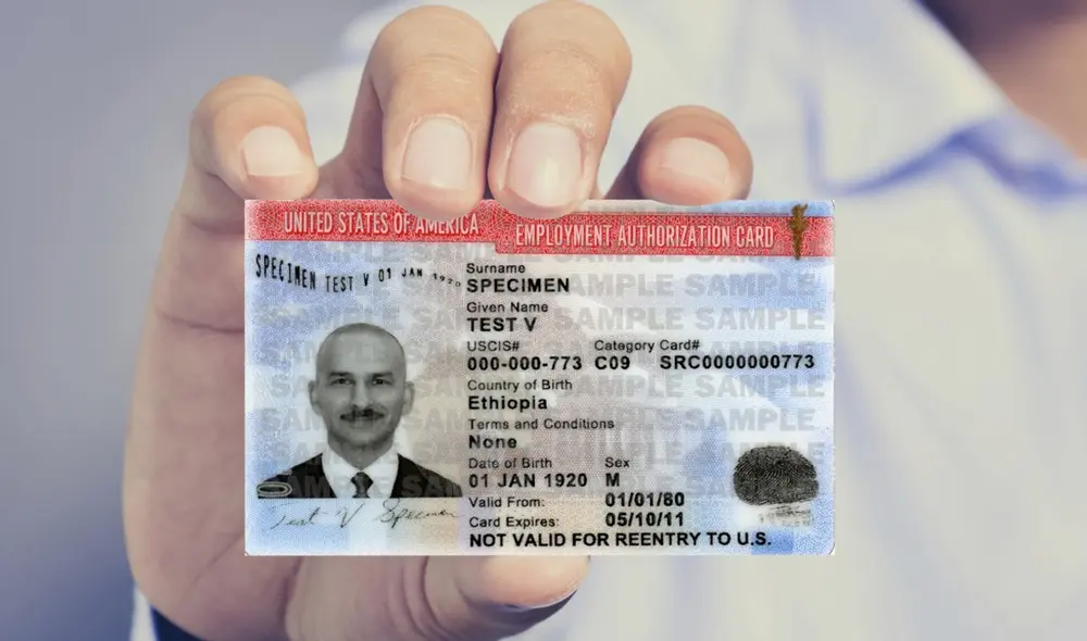 El permiso de trabajo en Estados Unidos es un documento oficial que autoriza a un extranjero a trabajar legalmente dentro del territorio estadounidense. Foto: Telemundo El permiso de trabajo en Estados Unidos es un documento oficial que autoriza a un extranjero a trabajar legalmente dentro del territorio estadounidense. Foto: Telemundo