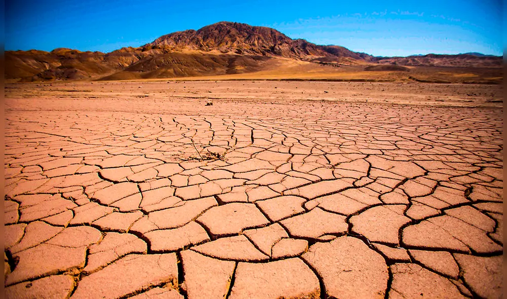 Atacama, ubicada en el Altiplano andino, destaca por su irradiancia global horizontal (SW) extremadamente alta. Foto: Neil Hall.