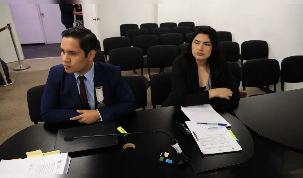 Carlos Ordaya López, fiscal del ex Eficcop, está a cargo del Equipo 5 de las Fiscalías Especializadas contra la Corrupción Carlos Ordaya López, fiscal del ex Eficcop, está a cargo del Equipo 5 de las Fiscalías Especializadas contra la Corrupción