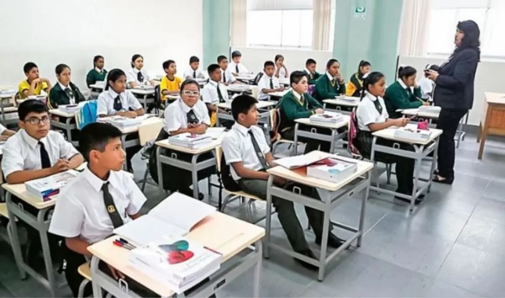 Minedu garantiza a padres de familia opciones presenciales y virtuales para matricular a sus hijos. Foto: El Peruano. Minedu garantiza a padres de familia opciones presenciales y virtuales para matricular a sus hijos. Foto: El Peruano.