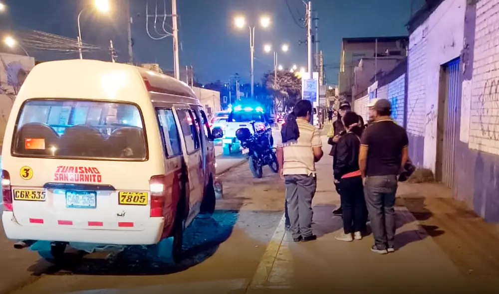 Combi atacada. Unidad de la empresa San Juanito donde fue herido Celestino Huarhua. Foto: La República Combi atacada. Unidad de la empresa San Juanito donde fue herido Celestino Huarhua. Foto: La República