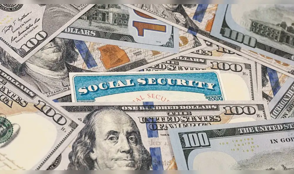 El Seguro Social USA es fundamental para miles de inmigrantes. Foto: Composición LR/TV Azteca