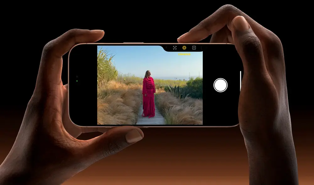 El iPhone 16 Pro Max y sus hermanos gemelos tienen un botón lateral que controla la cámara. Foto: Apple
