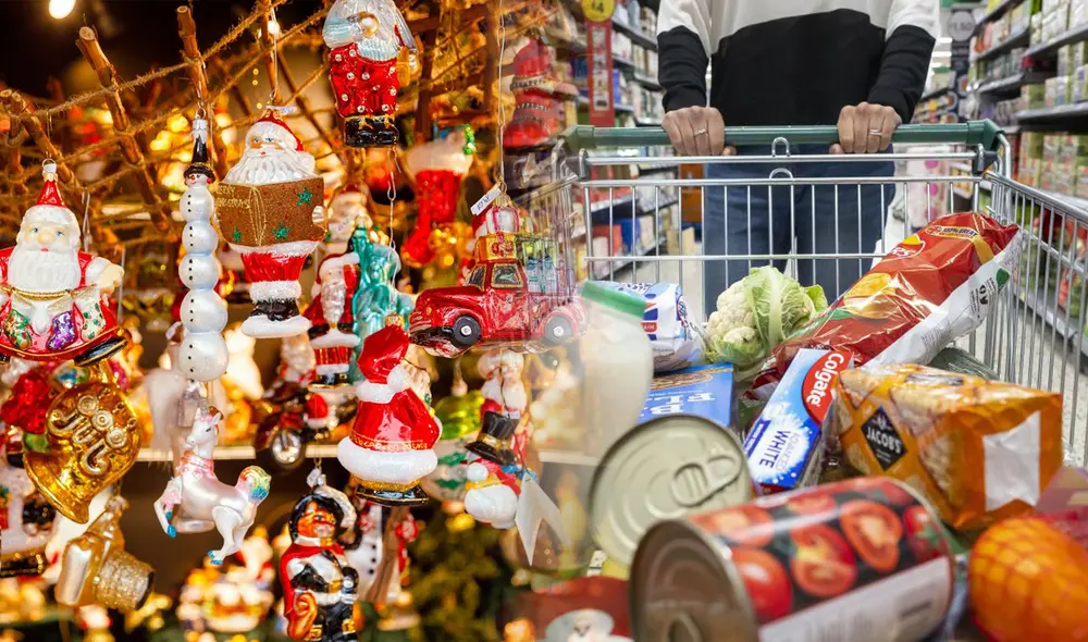 Los horarios de los supermercados en Florida pueden variar considerablemente, especialmente durante festivos como el Día de Acción de Gracias y Navidad. Foto: composición LR/Freepik/ 65ymas