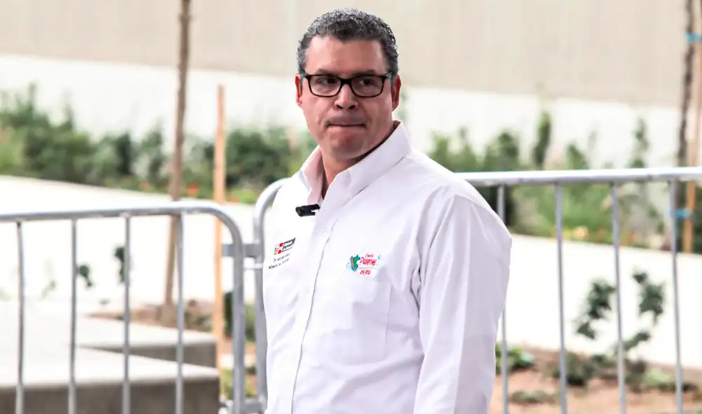 Morgan Quero asegura que no escuchó bien la pregunta, pero video comprueba que interrogante fue planteada de manera directa. Foto: La República