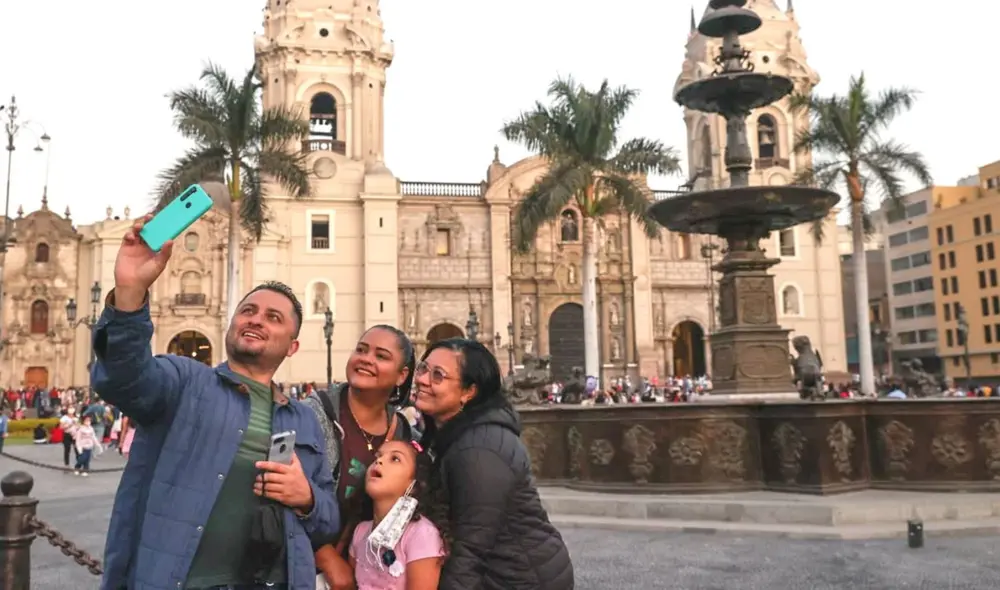 El gobierno decreta los días no laborables para promover el turismo interno. Foto: Andina El gobierno decreta los días no laborables para promover el turismo interno. Foto: Andina