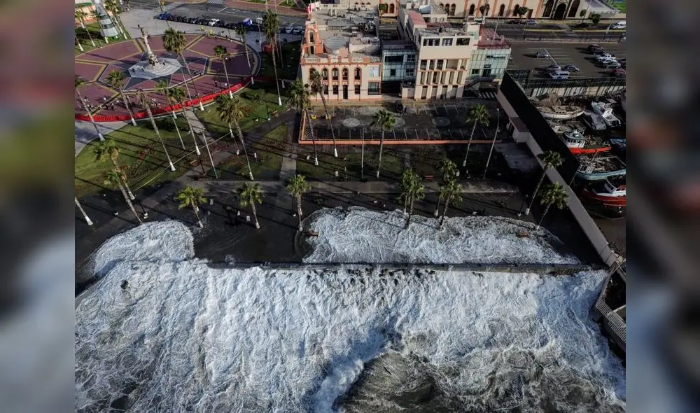 A no confiarse. Marina ha advertido que los oleajes anómalos no se detendrán, por lo que los ciudadanos no deben dejarse llevar por las fiestas de fin de año.