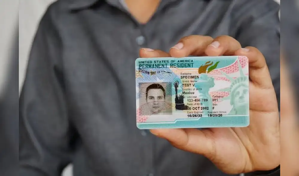 La obtención de una green card familiar permite al beneficiario vivir y trabajar legalmente en Estados Unidos de manera permanente. Foto: CitizenPath