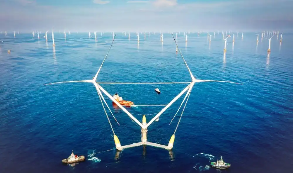Desarrollado por Mingyang Smart Energy, OceanX mide 219 metros y posee un diseño en "V" con turbinas de 8,3 MW que optimizan la captura de energía en condiciones extremas. Foto: People's Daily
