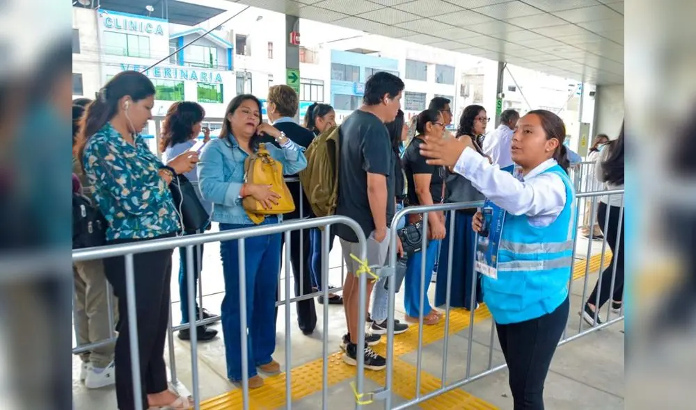 ATU anunció algunos cambios en los horarios y rutas de los servicios del Metropolitano. Foto: ATU oficial.