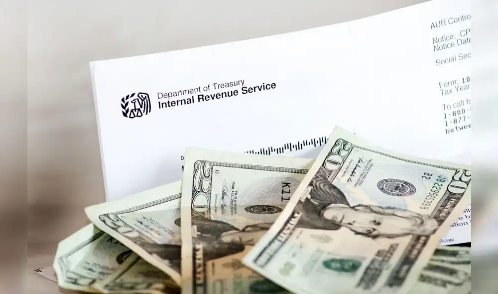 Miles de Estados Unidos realizan el pago de impuestos. Foto: Solo Dinero