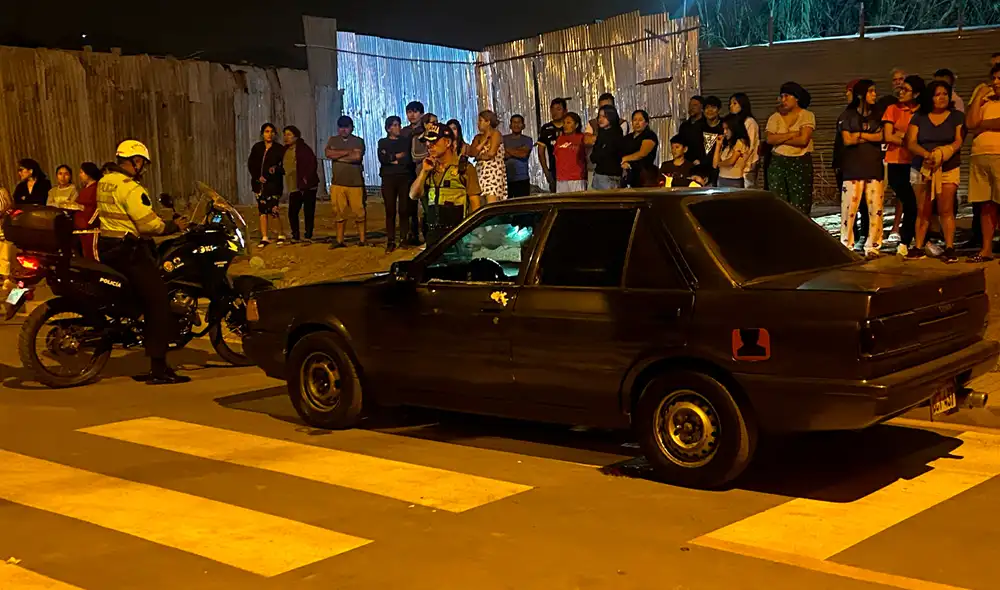 Doble asesinato en San Martín de Porres por presuntos sicarios/Foto: Dayana Huerta Doble asesinato en San Martín de Porres por presuntos sicarios/Foto: Dayana Huerta