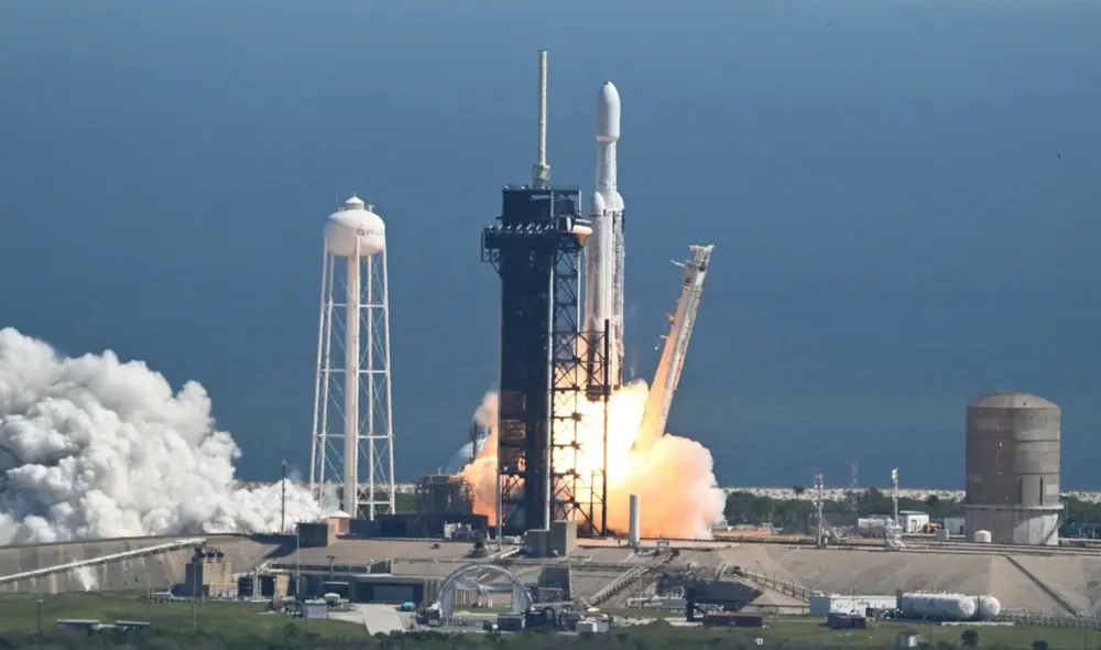 Estados Unidos es líder mundial en lanzamientos espaciales, con una industria aeroespacial altamente desarrollada y competitiva. Foto: Telemundo Estados Unidos es líder mundial en lanzamientos espaciales, con una industria aeroespacial altamente desarrollada y competitiva. Foto: Telemundo