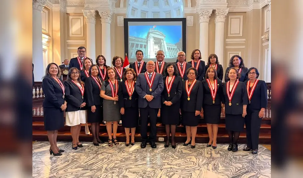 Este nombramiento destaca su compromiso y experiencia, generando orgullo en la comunidad jurídica y la Corte de Justicia de Arequipa. Este nombramiento destaca su compromiso y experiencia, generando orgullo en la comunidad jurídica y la Corte de Justicia de Arequipa.