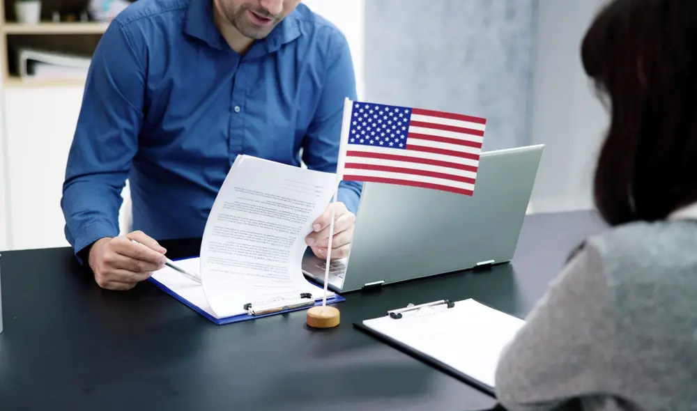 La naturalización es el proceso legal por el cual una persona adquiere la ciudadanía estadounidense. Foto: Freepik La naturalización es el proceso legal por el cual una persona adquiere la ciudadanía estadounidense. Foto: Freepik