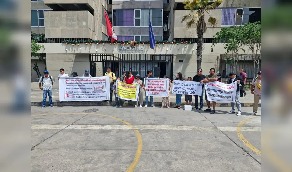 La Asociación de Hemofilia del Hospital Rebagliati hizo un llamado urgente a las autoridades nacionales e internacionales para frenar esta adquisición. Foto: La República