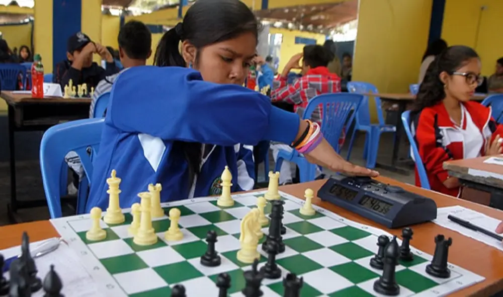 Muchos estudiantes utilizan sus vacaciones para realizar oytras actividades. Foto: Minedu