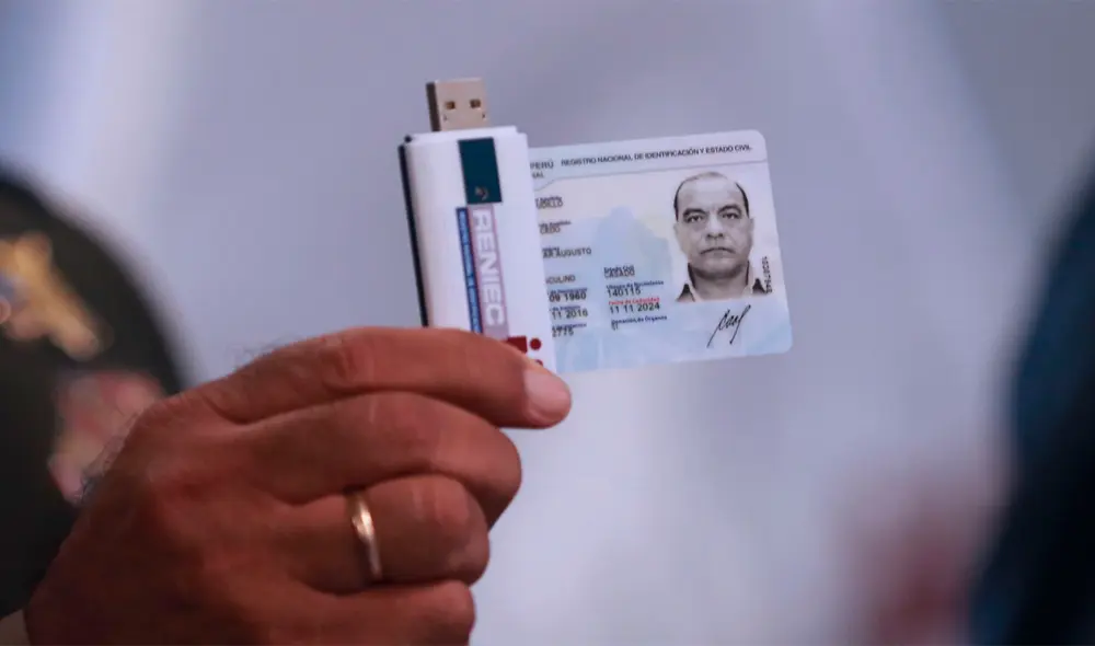 DNI electrónico es actualmente muy usado por la ciudadanía. Foto: Andina.