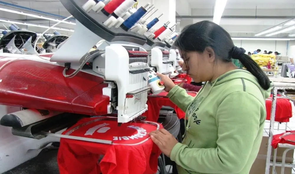 En el 2023, las exportaciones textiles y de confecciones contribuyeron a la creación de 318.000 empleos. Foto: Andina