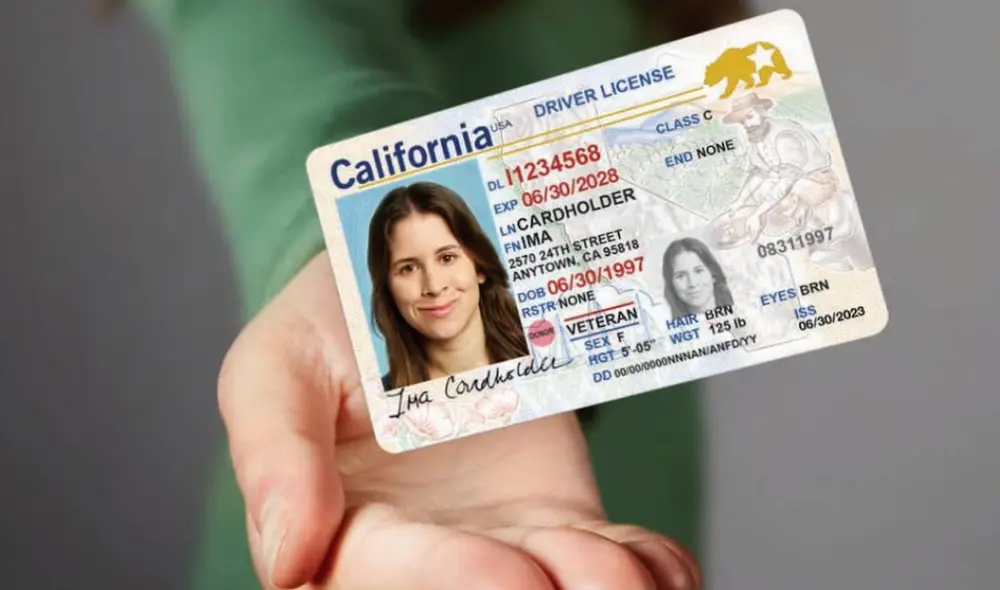 Para actualizar la dirección en la Real ID, los ciudadanos deben acudir al DMV de su estado o enviar documentación por correo postal, evitando métodos remotos. Foto: El Comercio Para actualizar la dirección en la Real ID, los ciudadanos deben acudir al DMV de su estado o enviar documentación por correo postal, evitando métodos remotos. Foto: El Comercio