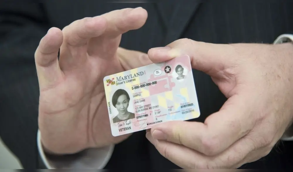 Los conductores inmigrantes deben portar su Real ID o licencias de conducir en Maryland en 2025. Foto: CDN Los conductores inmigrantes deben portar su Real ID o licencias de conducir en Maryland en 2025. Foto: CDN