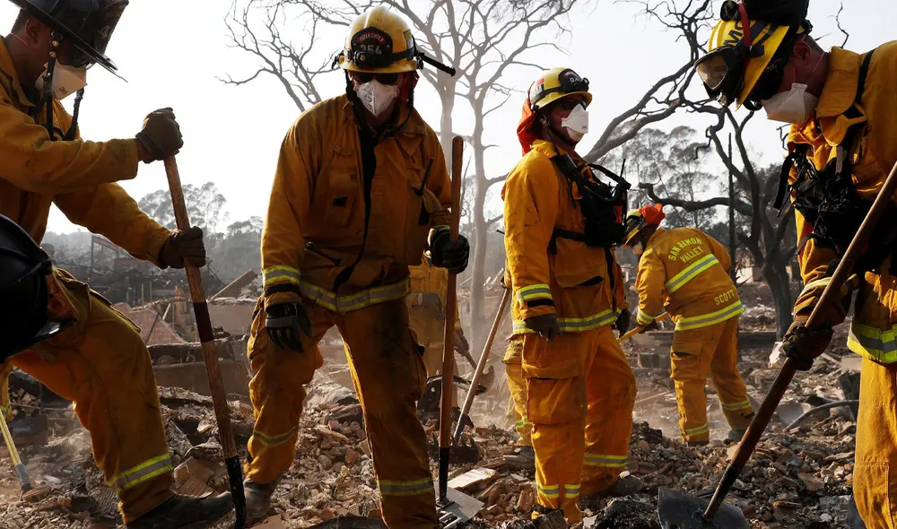 Este programa ofrece a reclusos voluntarios la oportunidad de participar en la lucha contra incendios en California, recibiendo a cambio una remuneración. Foto: California News