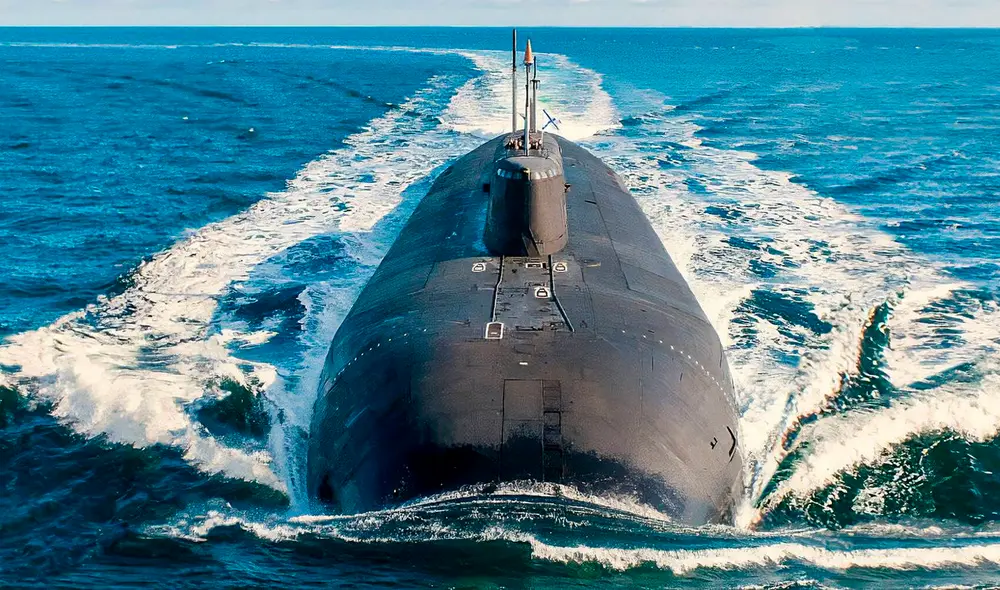 Rusia consolida su estrategia militar marítima con el submarino nuclear Arkhangelsk de clase Yasen. Foto: El Confidencial Rusia consolida su estrategia militar marítima con el submarino nuclear Arkhangelsk de clase Yasen. Foto: El Confidencial
