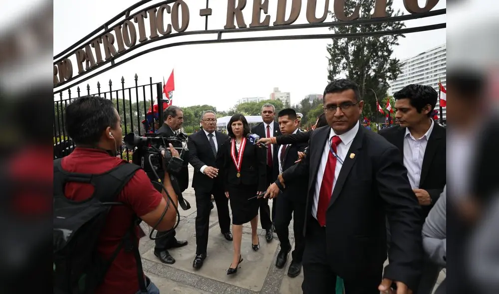 Janet Tello pide al Congreso rectificar sus errores y reforzar la lucha contra el crimen