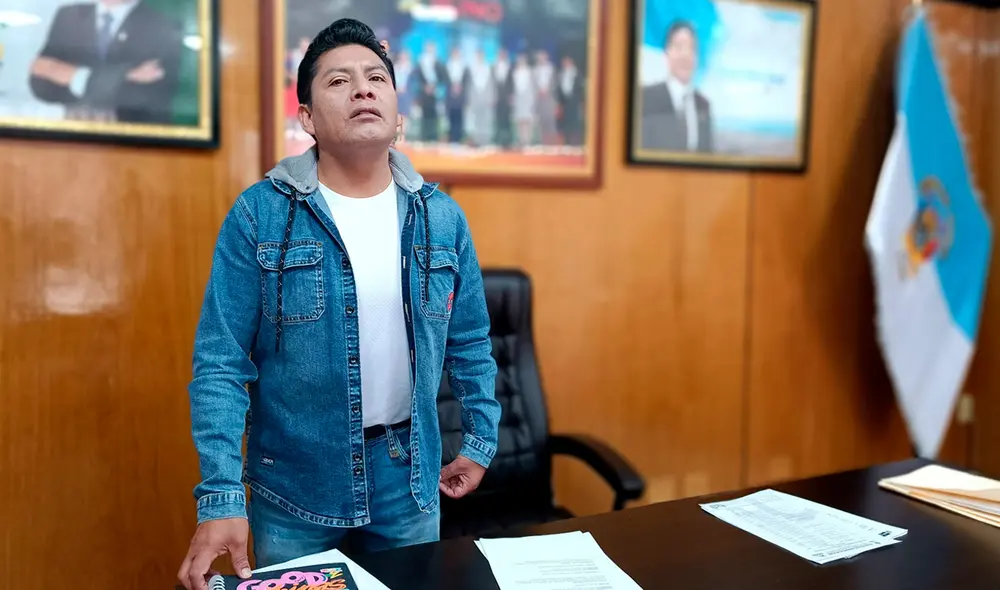 El alcalde de Puno cuestionó a sus funcionarios por bares que operaban sin licencia y donde ocurrieron asesinatos en la última semana. Foto: Liubomir Fernández/La República