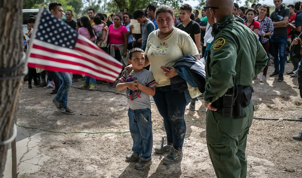 La deportación de un padre puede causar un trauma profundo en los hijos, generando sentimientos de pérdida, miedo y ansiedad. Foto: CNN