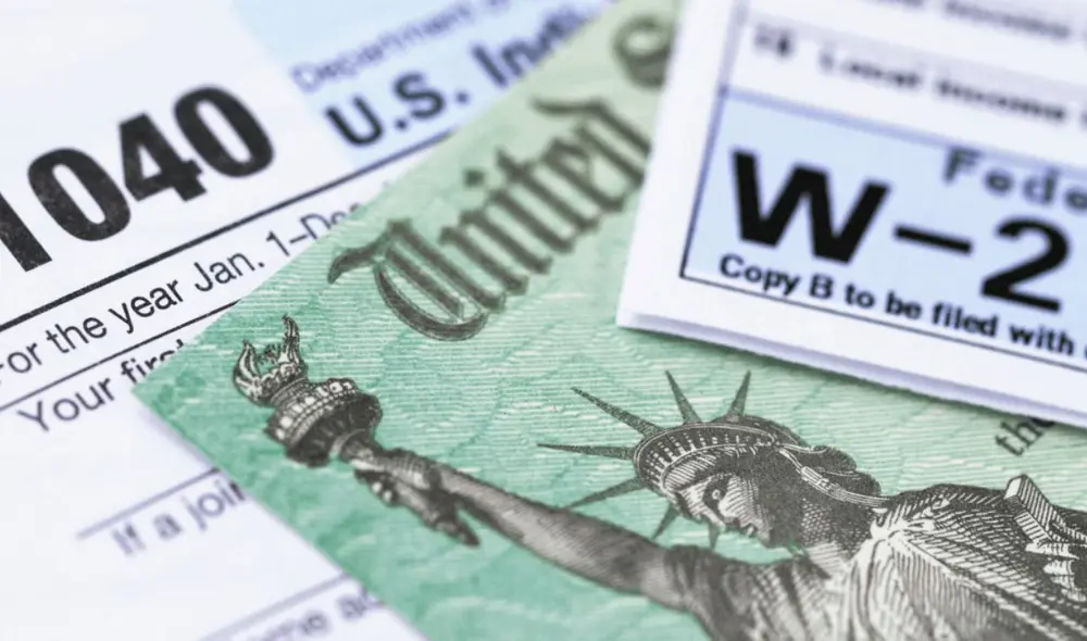 IRS anuncia nuevas fechas de pagos. Foto: composición LR