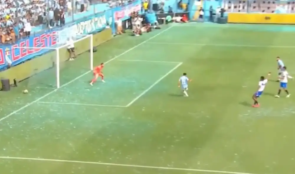 Sporting Cristal no demoró mucho en anotar el empate ante la Católica. Foto: L1 Max