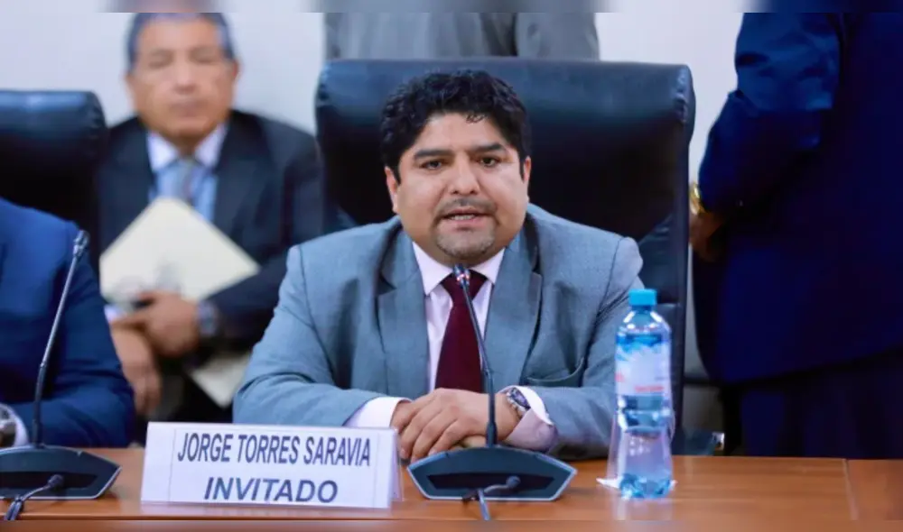 Jorge Torres Saravia es acusado de liderar una presunta red de prostitución en el Congreso de la República. Foto: composición LR Jorge Torres Saravia es acusado de liderar una presunta red de prostitución en el Congreso de la República. Foto: composición LR